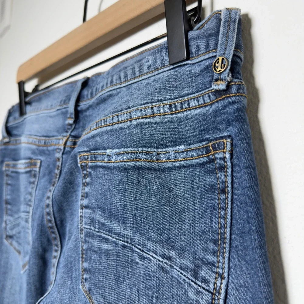 Driftwood Farrah Women Jeans 29" Classic Fit Embroidered Flare Boho Western - Picture 14 of 14